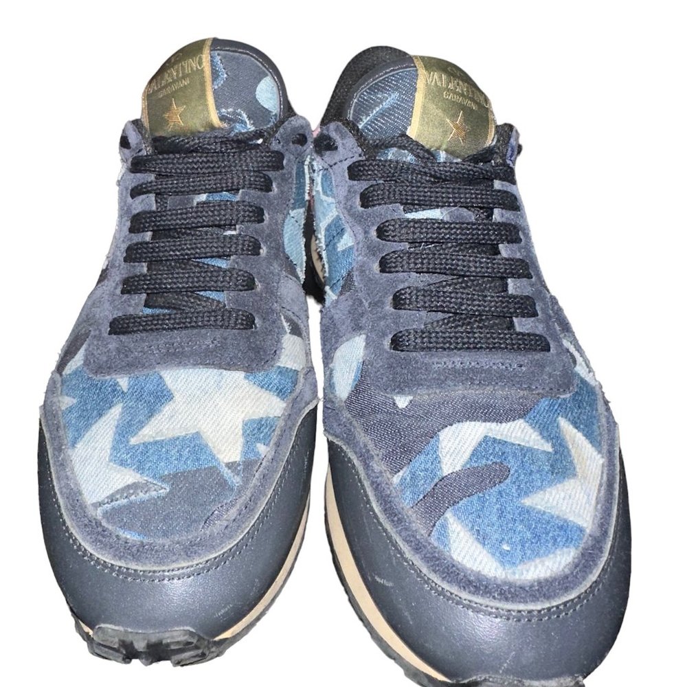VALENTINO GARAVANI Camo Star Rockrunner Sneaker, Size  7 US / 37 EU